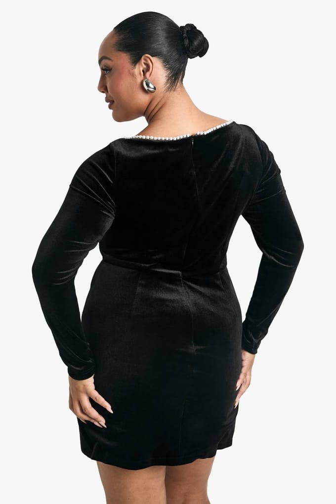 boohoo Dames Plus Pearl Vierkante Hals Skaterjurk | Black | Maat: 28