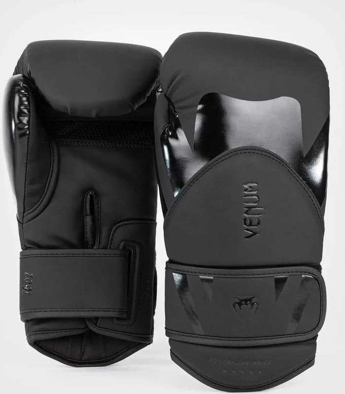 Venum - BOKSHANDSCHOENEN - Challenger 4.0 - Black/Black - 10OZ