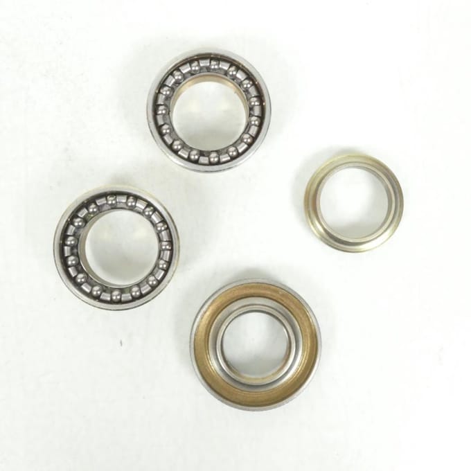 Kit roulement de direction Buzzetti pour Scooter Yamaha 50 Neo'S Neuf