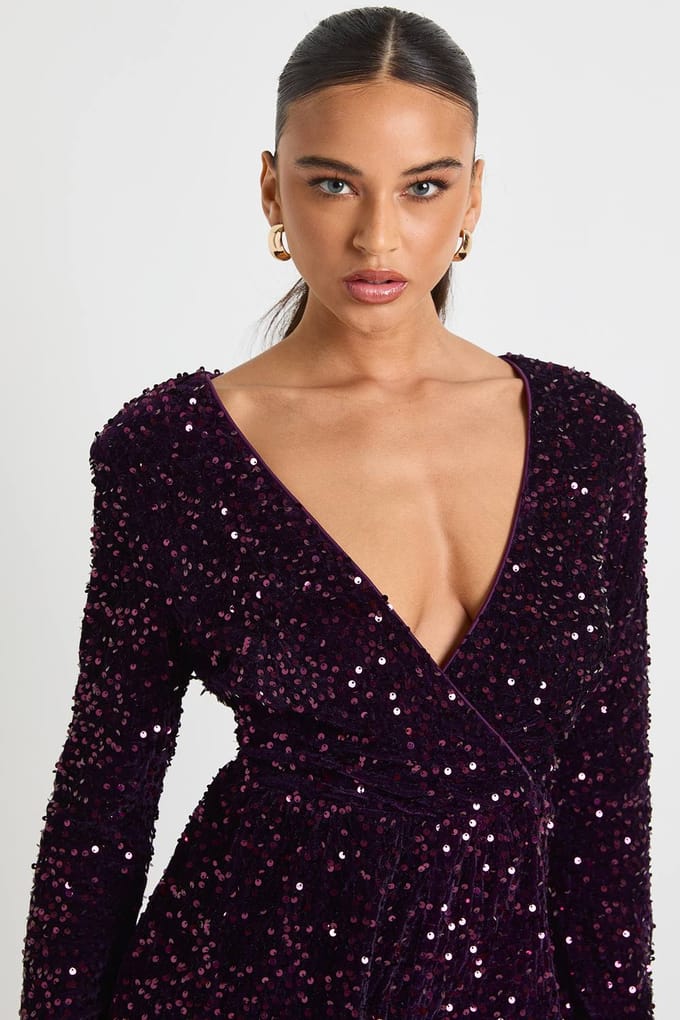 boohoo Dames Fluweel pailletten playsuit met flare mouwen | Wine | Maat: 10