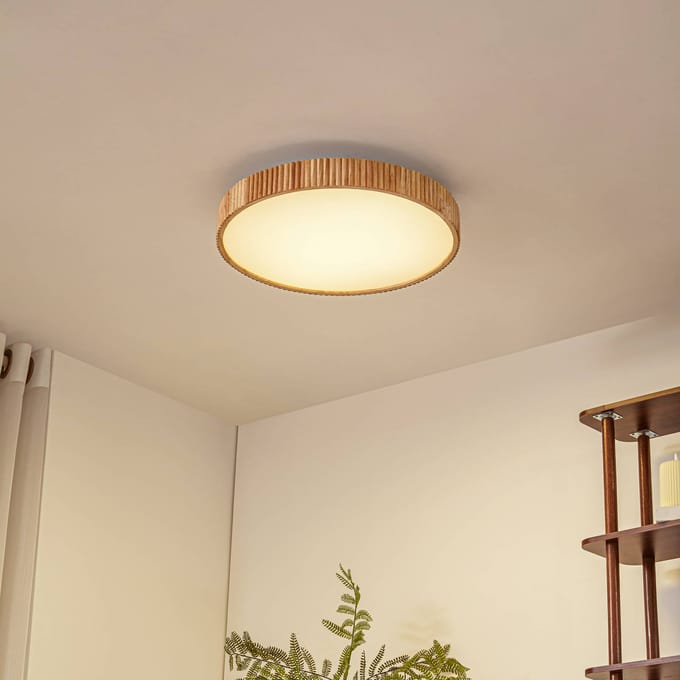 Lindby LED plafondlamp Velua, wit/licht hout, CCT, Ø 50 cm