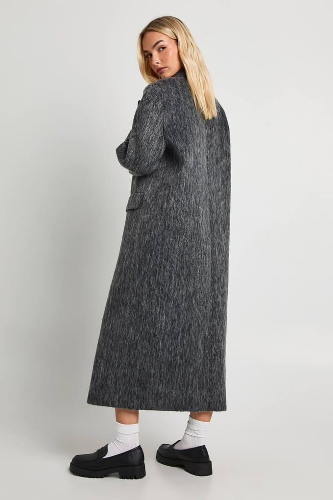 boohoo Dames Geborstelde wollen look jas met schoudervulling | Grey | Maat: 12