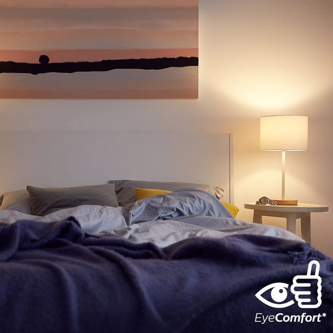 Philips LED lamp - Kogellamp met E27 fitting - Warmwit licht: 2700K - 25W - Helder glas