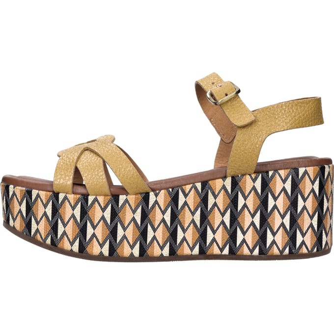 Chie Mihara Schoenen met Beige hiel