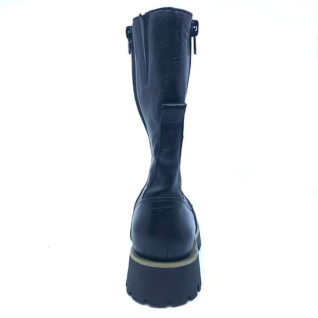Piedi Nudi 2597-09.01
