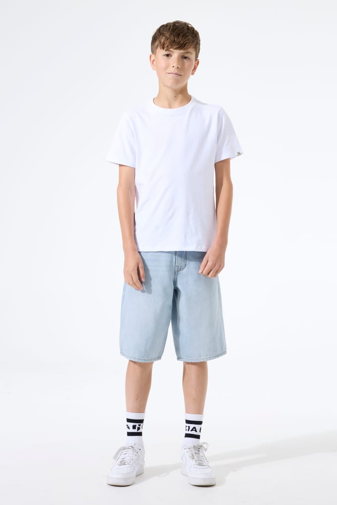 straight fit short met logopatch model 'Jaysen'