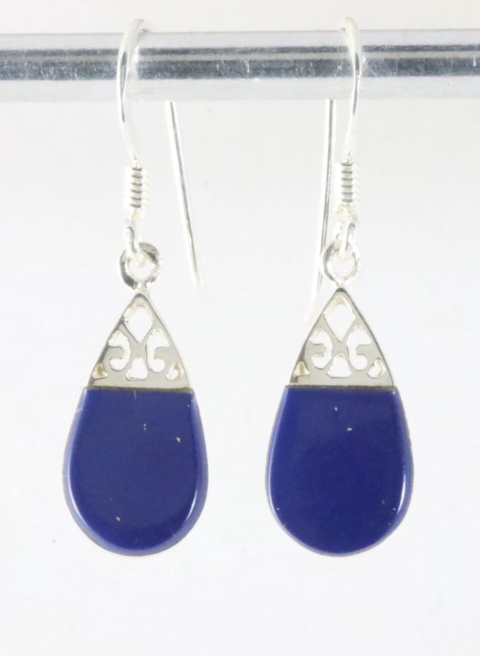 Fijne opengewerkte zilveren oorbellen met lapis lazuli