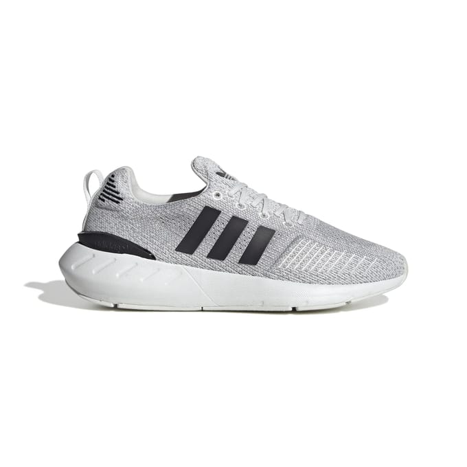 Schoenen dames adidas Swift Run 22