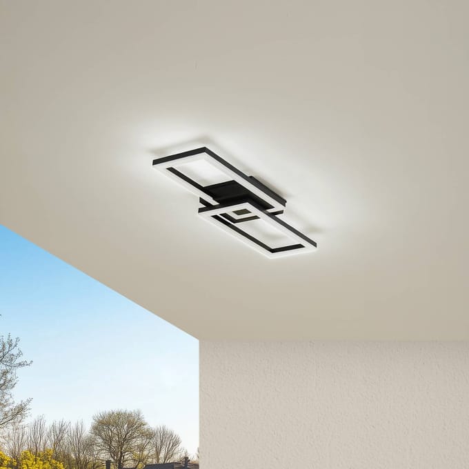 Lindby LED buiten plafondlamp Finian, 64 cm x 21 cm, CCT dimbaar