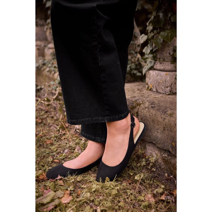 Yours Slingback Ballerina's In Een Extra Brede Pasvorm In Imitatiesuède Zwartsize 38EEE