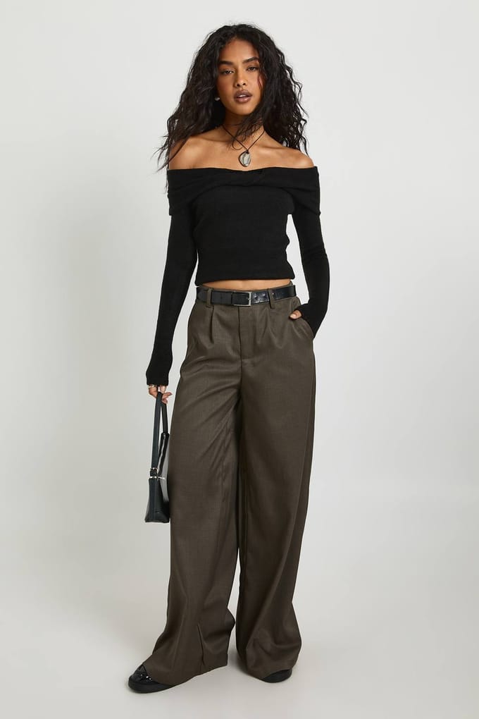 boohoo Dames Twist Front Bardot Jumper | Black | Maat: Medium