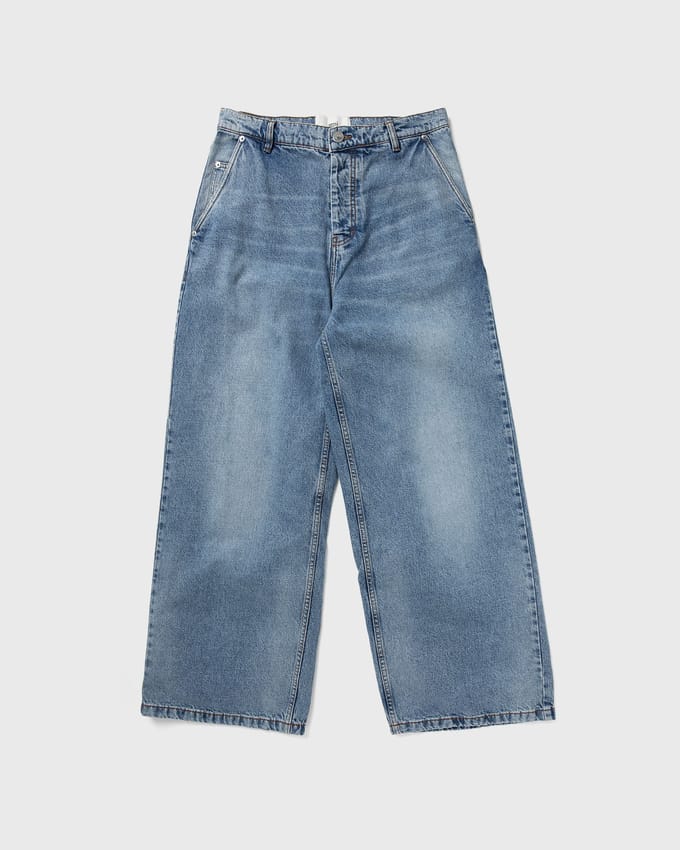 WIDE FIT JEANS