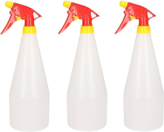 3x stuks rood/gele plantenspuiten/watersproeiers 1 liter