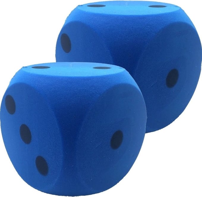 2x Grote foam dobbelstenen blauw 16 x 16 cm - Dobbelspel - Speelgoed