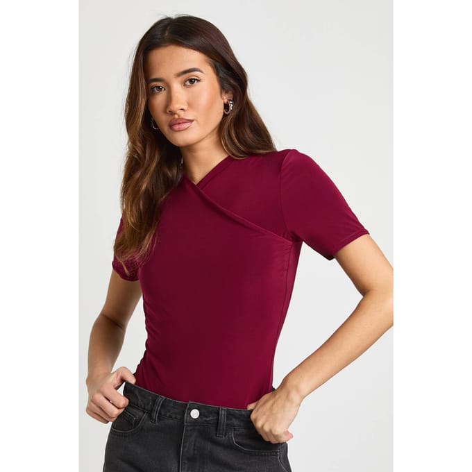 boohoo Dames Wikkel Voorkant Matte Slinky Bodysuit | Wine | Maat: 8