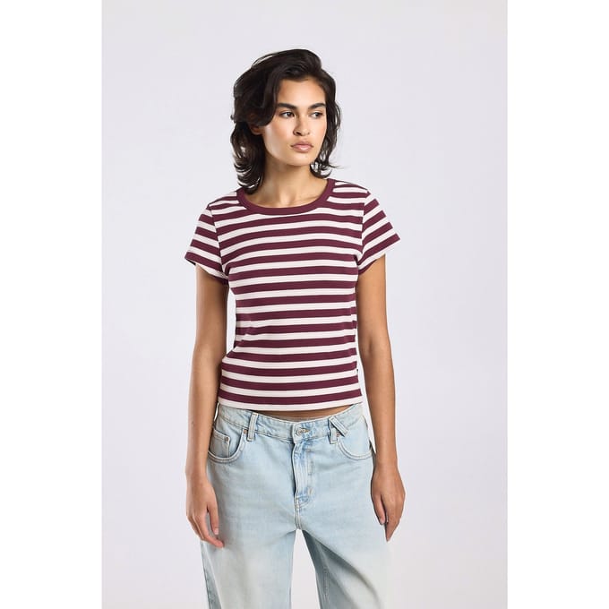 America Today Eunice Bordeaux Maat: S | Tops Outlet | Dames | Bordeaux