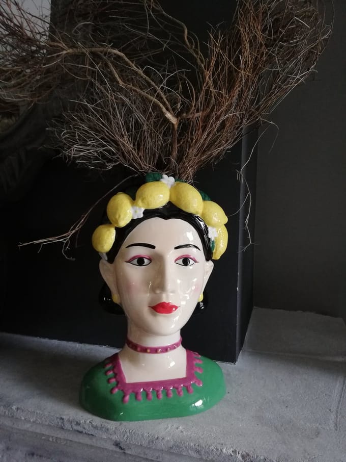 vaas Frida Kahlo citroen