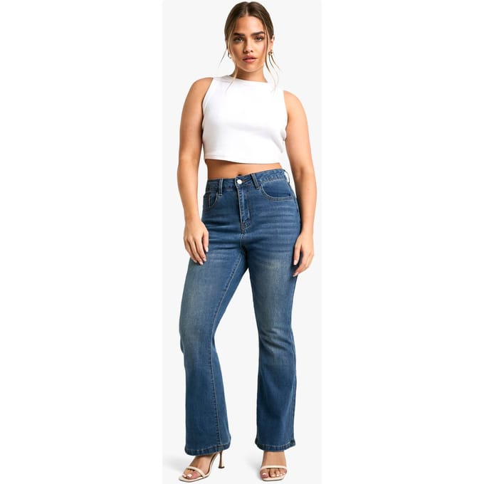 boohoo Dames Petite Basics Flared Jeans | Mid Blue | Maat: 6/28L