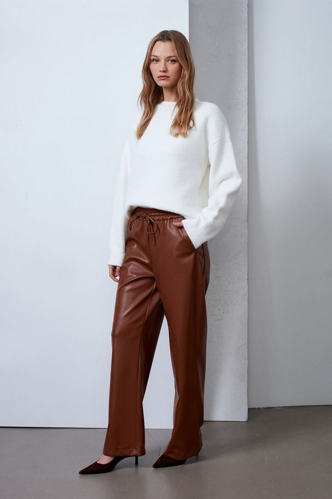 Dames Brede-Pijpen Neplederen Broek