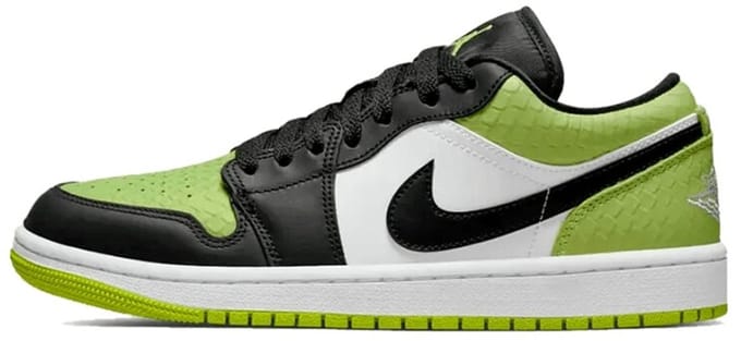 Air Jordan 1 Low Snakeskin Vivid Green (W) - Maat 40.5
