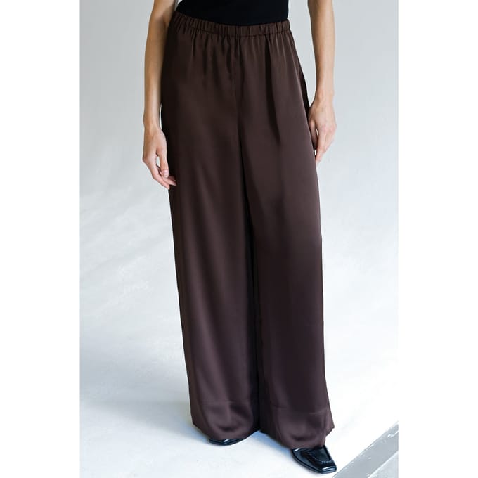 French Connection Bernadetta Satin Wide Leg Pant Bitter Chocolate Bitter Choco Taglia: M | Pantaloni da completo Outlet | Donna | Marrone