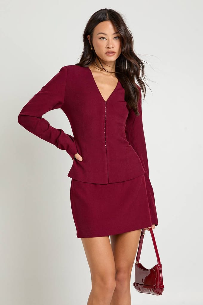 boohoo Dames Hoge getailleerde minirok | Wijn | Maat: 38