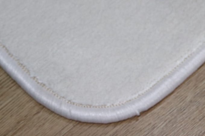 PRIMA - Luxe - Vloerkleed - Naast bed/bank - Warme voeten - Loper - Tamara - wit - ecru - 60x150cm