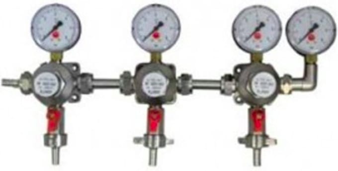 Tussen reduceer meter - batterij, 2 leidingen