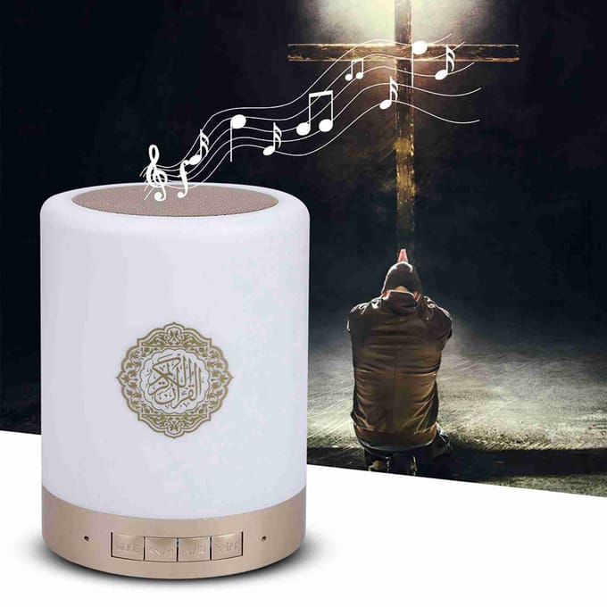 Draagbare 8GMP3 Touch LED Lamp Draadloze Afstandsbediening Bluetooth Koran Speaker met 16 Talen wit