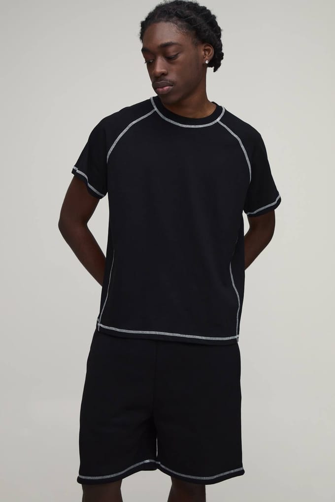T-shirt Met Contrasterende Stiksels En Short Set In Regular Fit | Black | Size Medium