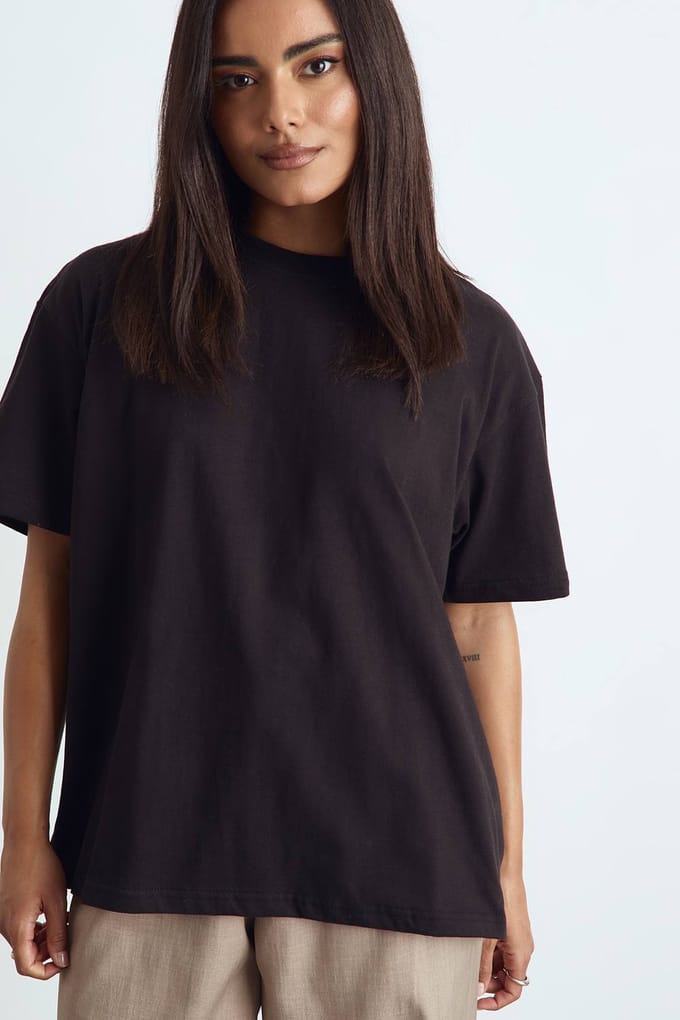 boohoo Dames Oversized T-shirt met korte mouwen | Zwart | Maat: 38