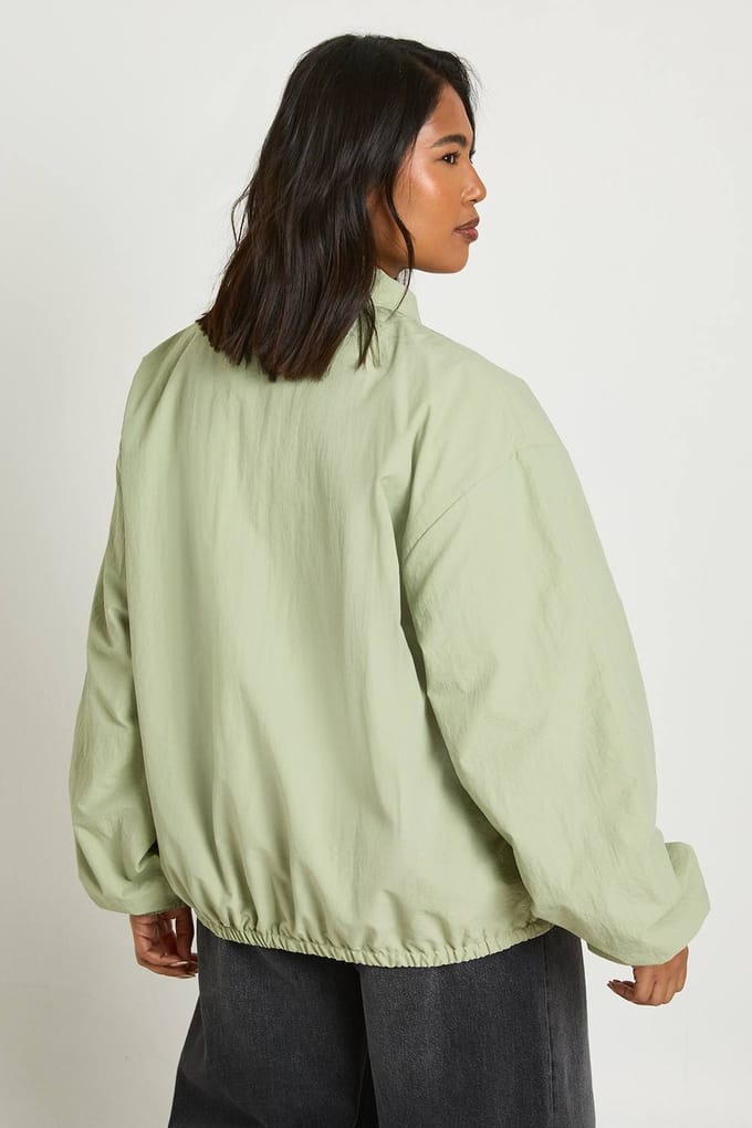 boohoo Dames Plus Oversized Bomber Jacket | Sage | Maat: 16