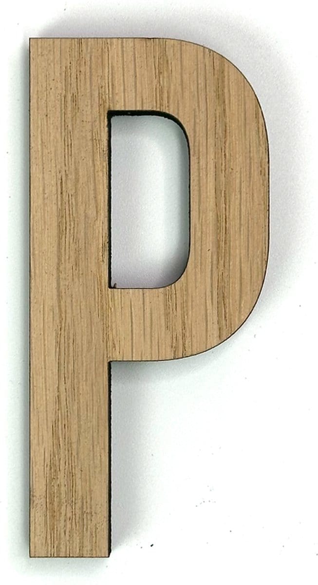 Houten letter P - 37 cm hoog