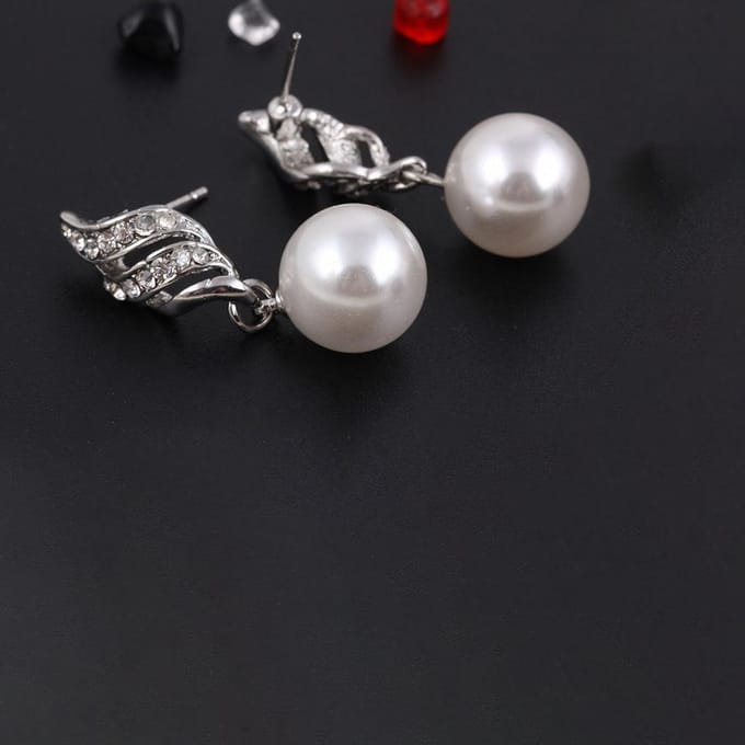Ensemble de bijoux en spirale avec boucles d'oreilles et collier Smart Pearl, version coréenne, style simple argenté