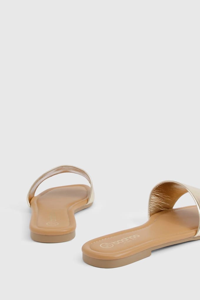 boohoo Dames Brede pasvorm minimalistische mule sandalen | Goud | Maat: 36