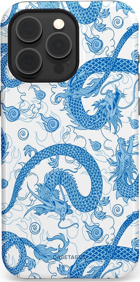 Casetastic hoesje geschikt voor Apple iPhone 15 Pro Max - MagSafe - Dubbellaagse bescherming - Drakengloed - Fashion Case - Lichtblauw Wit Lichtgrijs