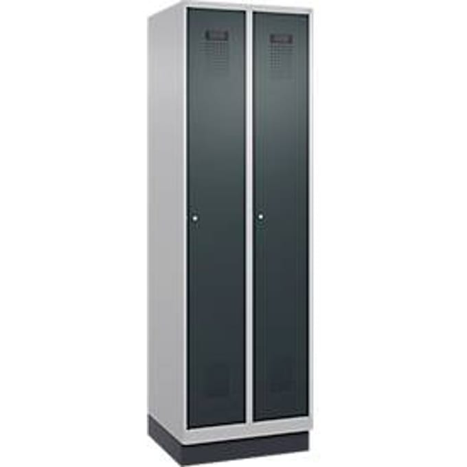 C+P locker Evolo PLUS, met sokkel, 2 compartimenten, 1950x600x500mm