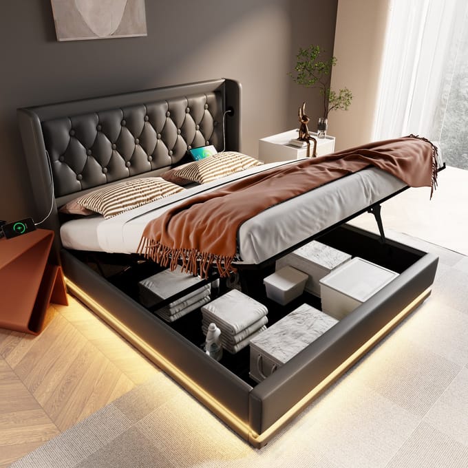 MODFU Bedframe 140x200 cm – Zwart PU met getuft wingback hoofdbord & LED – Hydraulisch