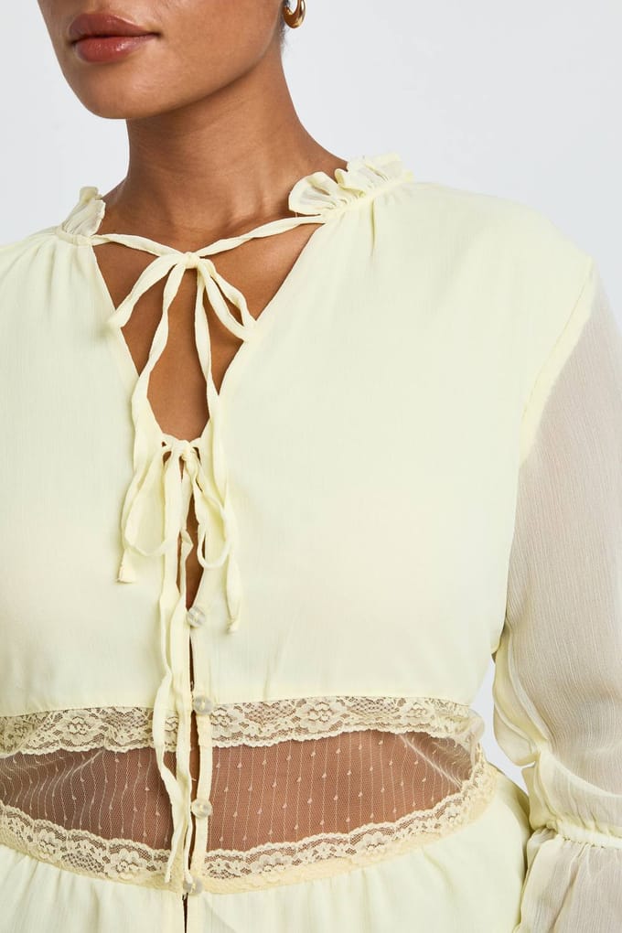 boohoo Dames Plus Crinkle Chiffon Blouse Met Kanten Inzet | Citroen | Maat: 44