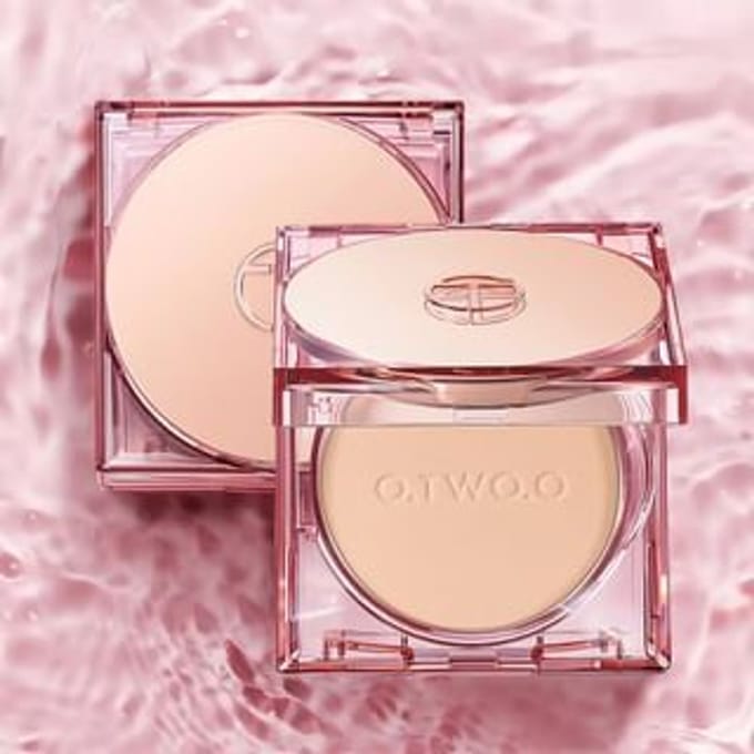 O.TWO.O - Mist Mirror Locking Powder - 3 Colors #01 Natural Ivory