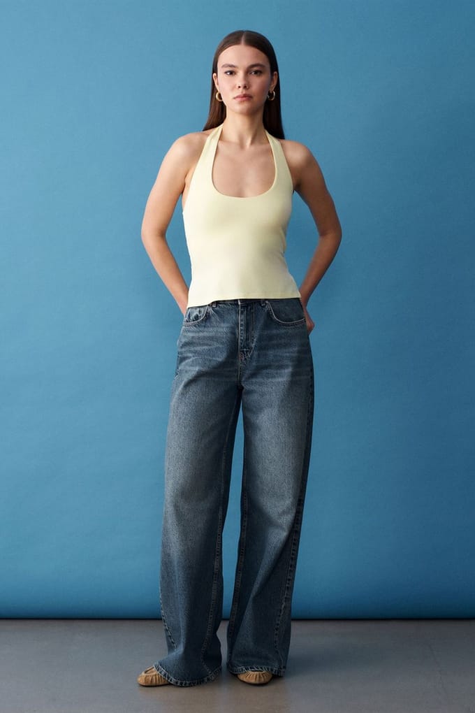 Halterneklijn Cut-Out Slim Fit Blouse