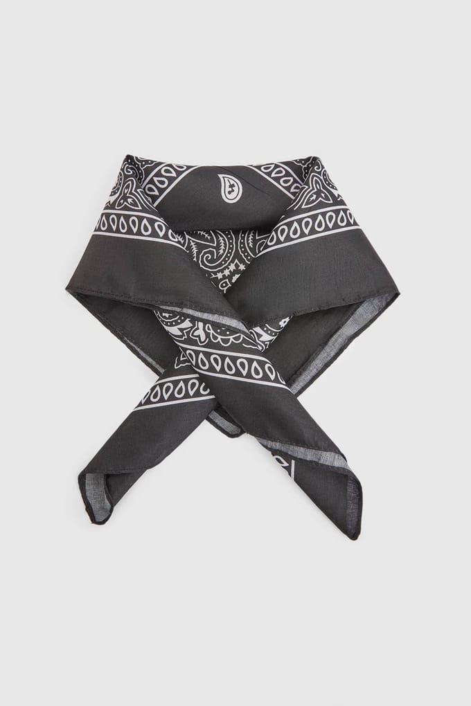 boohoo Dames Paisley Western Halsdoek | Zwart