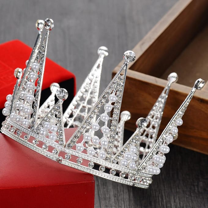 Mini Couronne Décoration de Gâteau Métal Joyeux Anniversaire Décorations de Gâteau Décorateur de Gâteau de Mariage white
