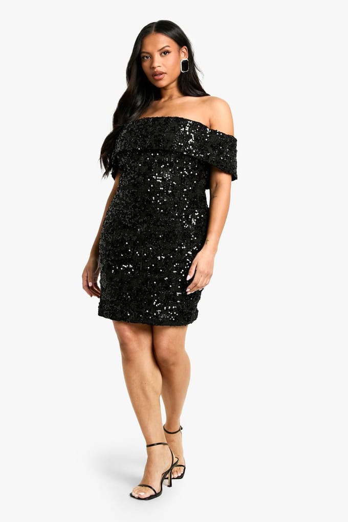 boohoo Dames Plus Off-Shoulder Boucle Shiftjurk | Black | Maat: 16