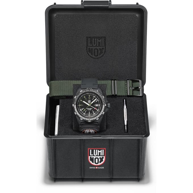Luminox - Recon Point XL.8837.SET - Herenhorloge 46mm