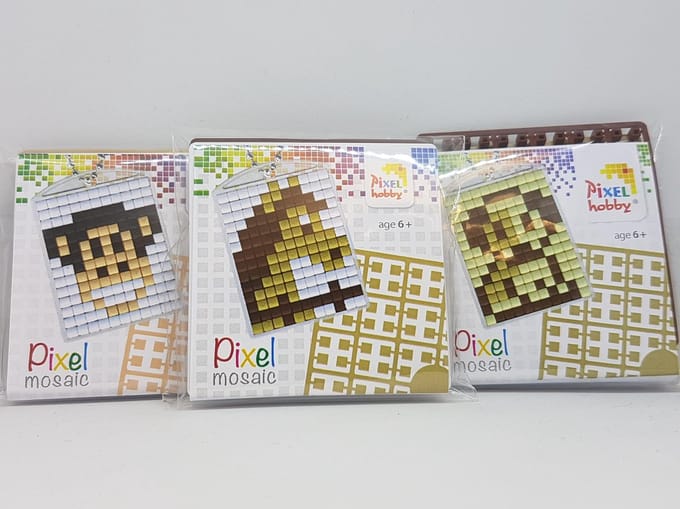 SET 3 PIXELHOBBY MEDAILLONS AAP-PAARD-HOND