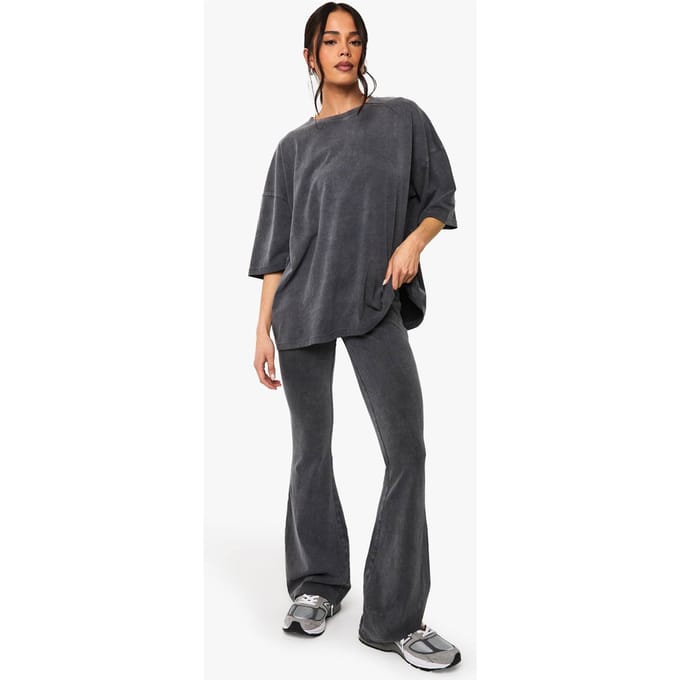 boohoo Dames Acid Wash Uitlopende Legging | Houtskool | Maat: 36