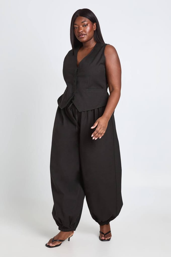 boohoo Dames Plus Linnen-look Ballonbroek | Zwart | Maat: 46