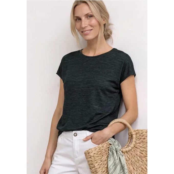 Shirt met boothals en smokdetail