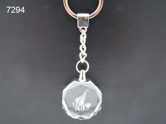 Sleutelhanger 3D Laser Gravure Giraffe – Glas – 2,5 cm – Met Geschenkdoosje